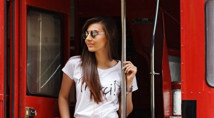 Rok kulit yang bergaya 2025-2026: gambar, busana bergaya